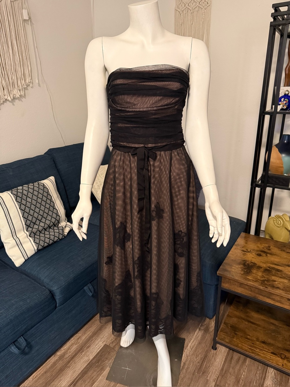 BCBGMAXAZRIA strapless tulle and lace cocktail dress